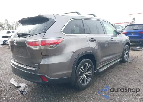 2016 Toyota Highlander Xle V6 z USA, uszkodzony, nr VIN 5TDKKRFH1GS142501